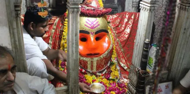 Whiskey Devi, Kaal Bhairav Mandir, Ujjain